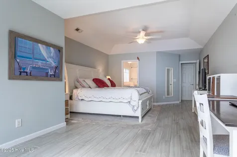 121 Little Circle Hertford NC 27944