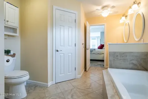 121 Little Circle Hertford NC 27944
