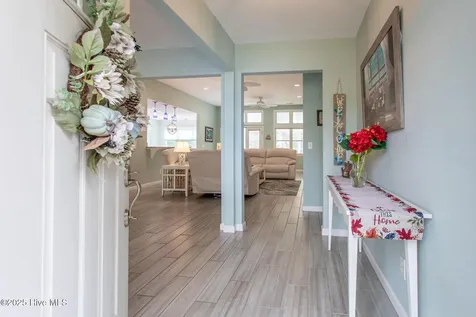 121 Little Circle Hertford NC 27944