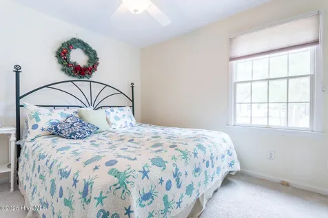 121 Little Circle Hertford NC 27944