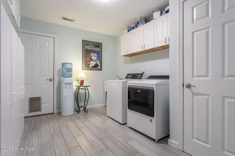 121 Little Circle Hertford NC 27944