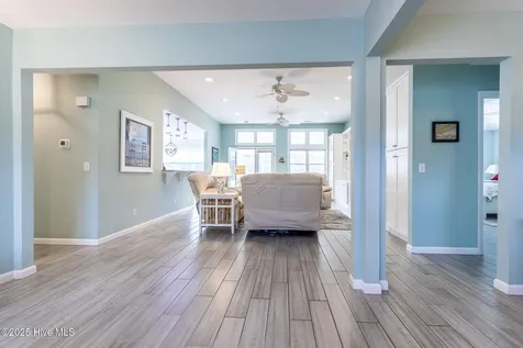 121 Little Circle Hertford NC 27944