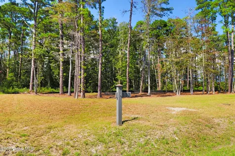 479 Freedom Park Road Beaufort NC 28516