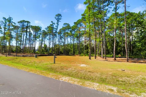 479 Freedom Park Road Beaufort NC 28516