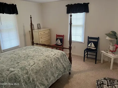 11 Cedar Lane Blounts Creek NC 27814
