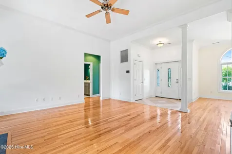 4405 Bluffan Court SE Southport NC 28461