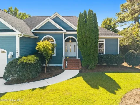 4405 Bluffan Court SE Southport NC 28461