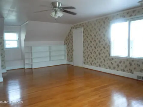 110 E Bell Street Tabor City NC 28463