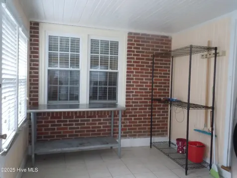 110 E Bell Street Tabor City NC 28463