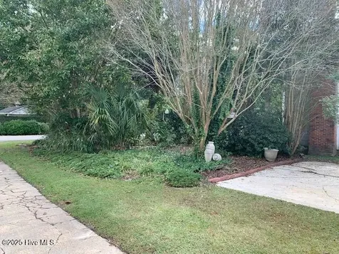 110 E Bell Street Tabor City NC 28463