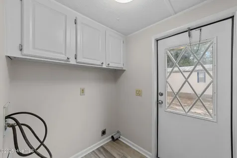 2923 Burnsville Street SW Supply NC 28462