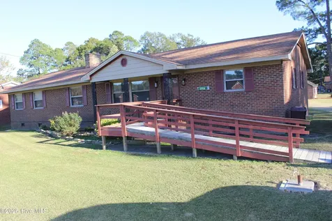 2715 Us Highway 64 W Plymouth NC 27962