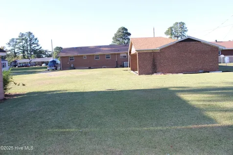 2715 Us Highway 64 W Plymouth NC 27962