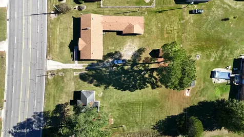 2715 Us Highway 64 W Plymouth NC 27962