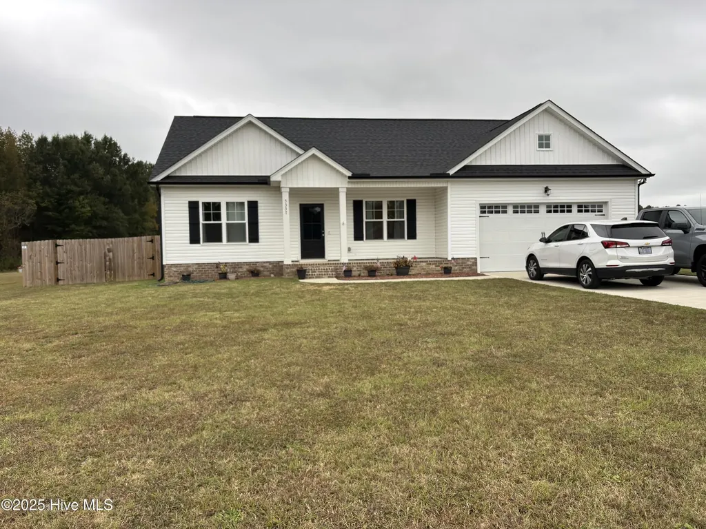 5337 Lloyd Road Lucama NC 27851