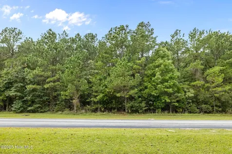 207 Garbacon Drive Beaufort NC 28516