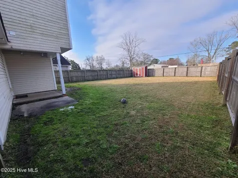 310 Mattocks Avenue Maysville NC 28555
