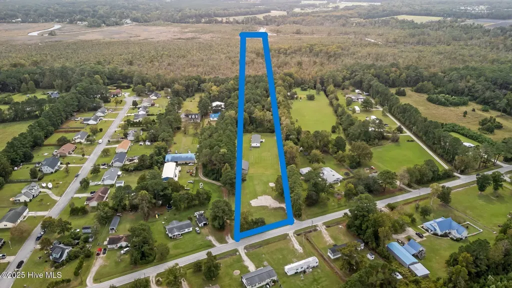 284 & 286 Mill Creek Road Newport NC 28570