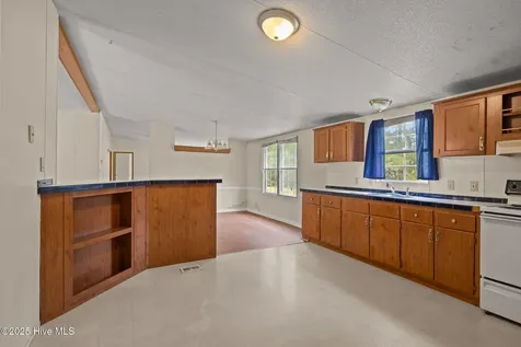 284 & 286 Mill Creek Road Newport NC 28570