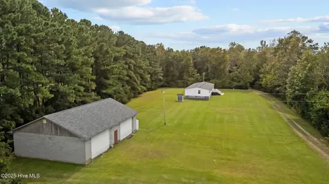 284 & 286 Mill Creek Road Newport NC 28570