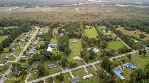284 & 286 Mill Creek Road Newport NC 28570