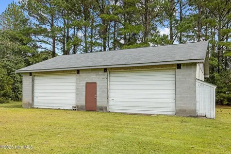 284 & 286 Mill Creek Road Newport NC 28570