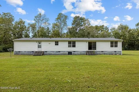 284 & 286 Mill Creek Road Newport NC 28570