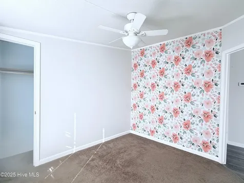 151 Allen Lane Aberdeen NC 28315
