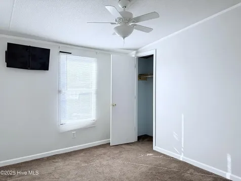 151 Allen Lane Aberdeen NC 28315