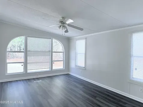 151 Allen Lane Aberdeen NC 28315