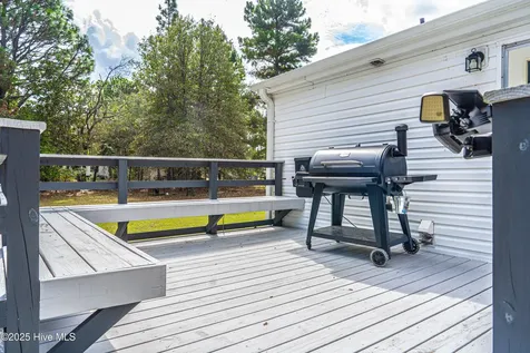 151 Allen Lane Aberdeen NC 28315