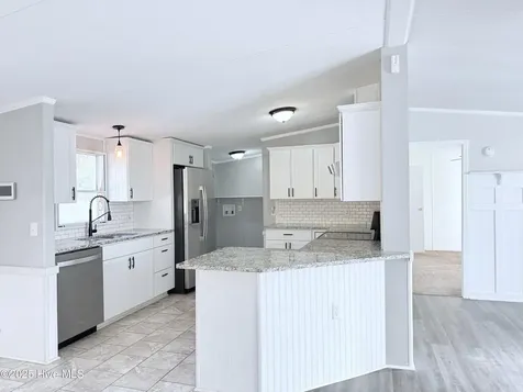 151 Allen Lane Aberdeen NC 28315