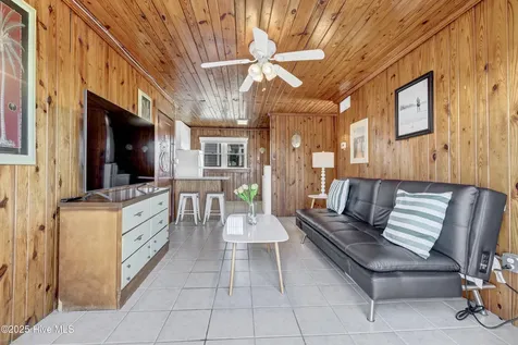 1008 Ocean Boulevard Topsail Beach NC 28445