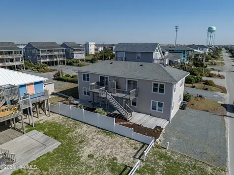 1008 Ocean Boulevard Topsail Beach NC 28445