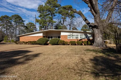 3416 Hawthorne Road Rocky Mount NC 27804