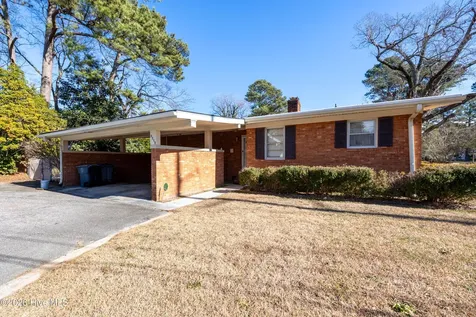 3416 Hawthorne Road Rocky Mount NC 27804