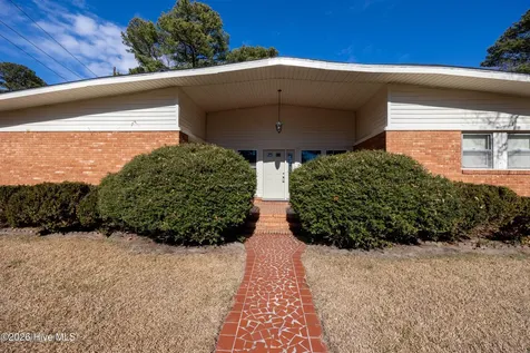3416 Hawthorne Road Rocky Mount NC 27804