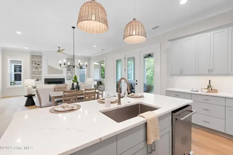 3828 Reserve Club Drive Southport NC 28461