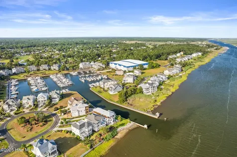 4155 Sheffield Place Southport NC 28461