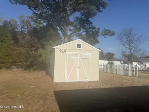 4975 N Hampton Drive SE Southport NC 28461