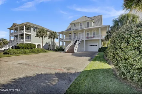 4 Sailview Drive North Topsail Beach NC 28460