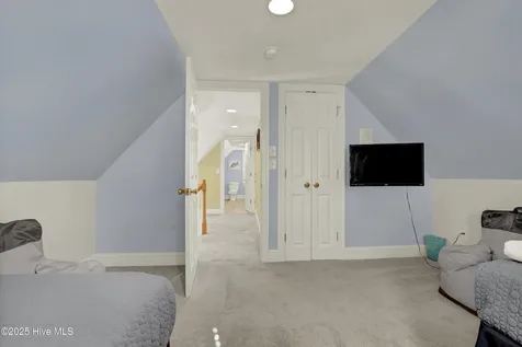 4 Sailview Drive North Topsail Beach NC 28460