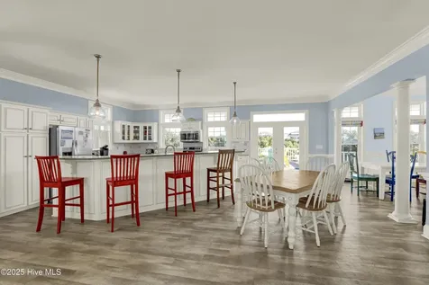 4 Sailview Drive North Topsail Beach NC 28460