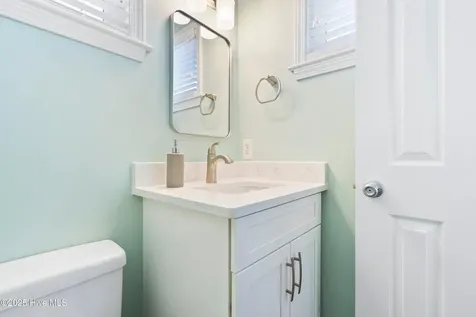 648 Ocean Boulevard W Holden Beach NC 28462