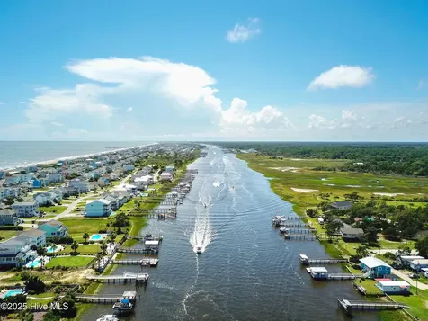648 Ocean Boulevard W Holden Beach NC 28462