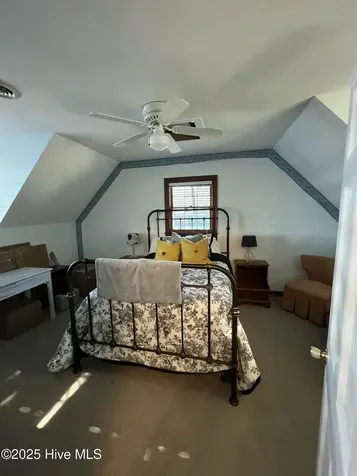 157 S River Drive Beaufort NC 28516