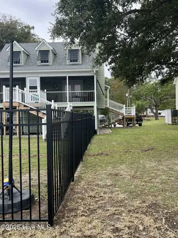 157 S River Drive Beaufort NC 28516