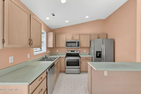 7417 Montfaye Court Wilmington NC 28411