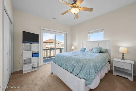 8014 8th Street Surf City NC 28445