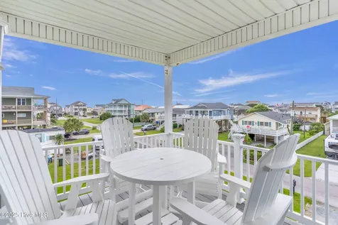 8014 8th Street Surf City NC 28445